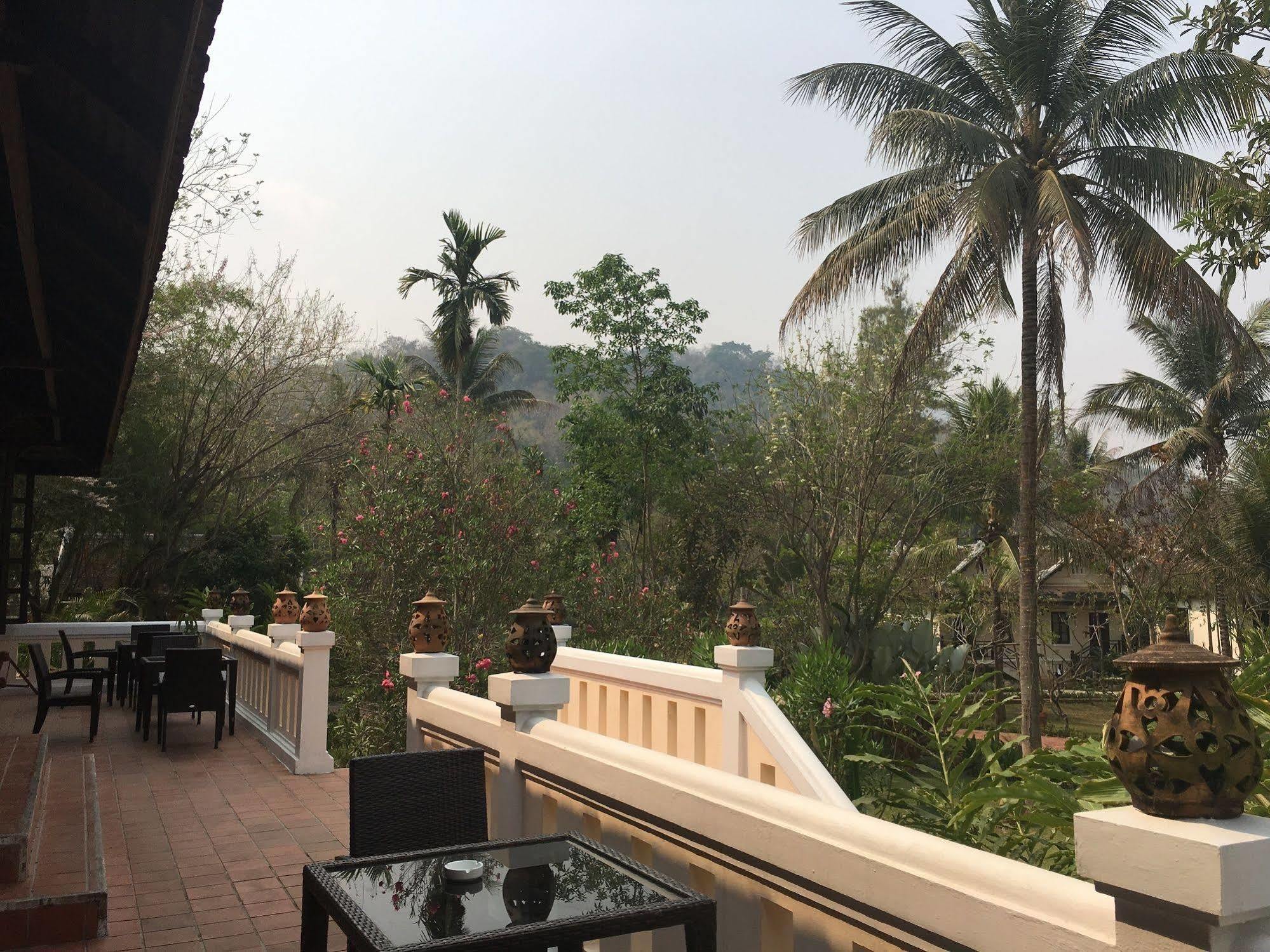 Santi Resort & Spa Luang Prabang Exterior foto